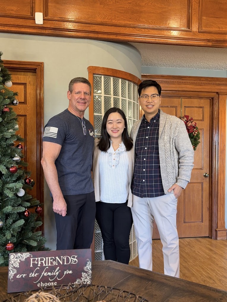 Dr. Jonathan and Anna Min, DDS